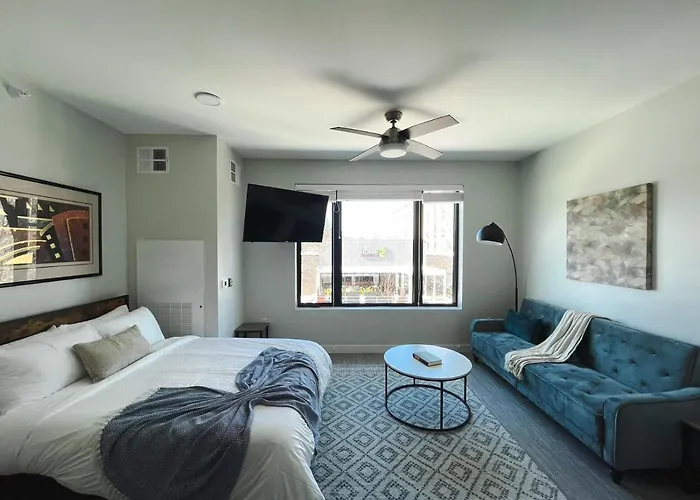 Sleepover Studio Apartments Des Moines